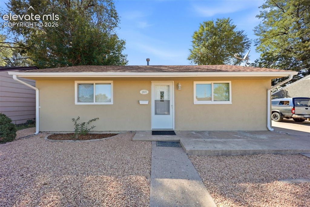 2537 Ontario Street, Pueblo, CO 81004 — photo 2