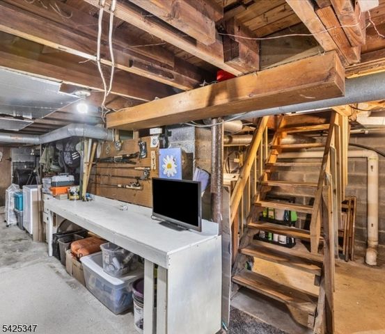 938 Maple Ave, Stillwater Twp., NJ 07860