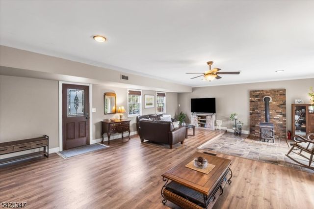 938 Maple Ave, Stillwater Twp., NJ 07860