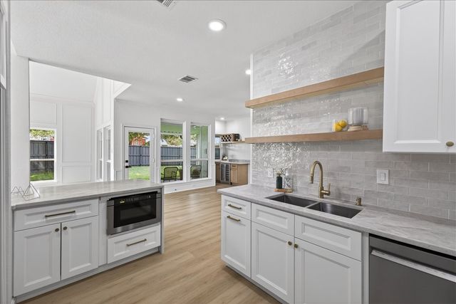 4100 Stanton Boulevard, Plano, TX 75093