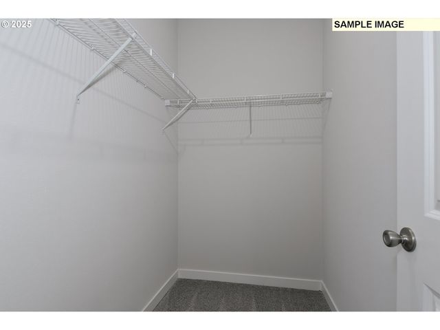 1385 OWL Ave, Woodburn, OR 97071