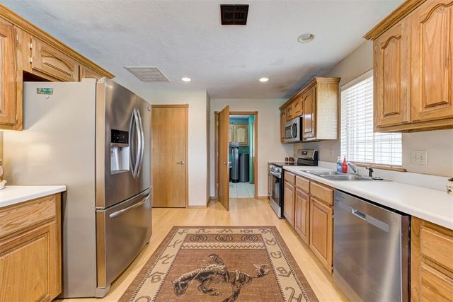 9106 Banner Road, Lexington, OK 73051