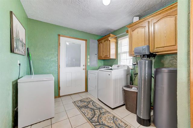 9106 Banner Road, Lexington, OK 73051