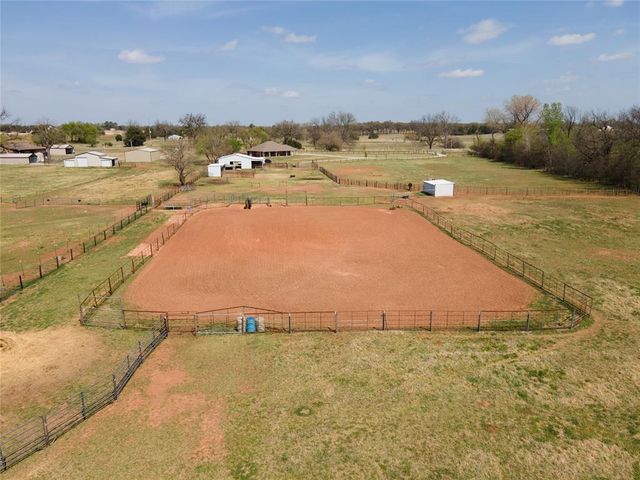 9106 Banner Road, Lexington, OK 73051
