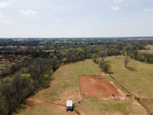 9106 Banner Road, Lexington, OK 73051