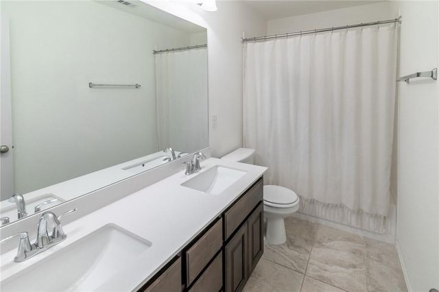 425 Miracle Rose WAY, Liberty Hill, TX 78642
