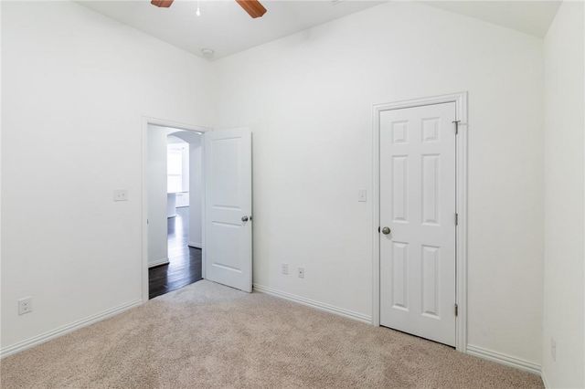 425 Miracle Rose WAY, Liberty Hill, TX 78642