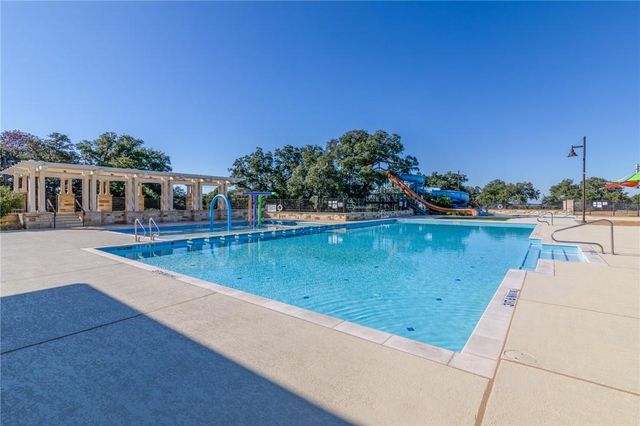 425 Miracle Rose WAY, Liberty Hill, TX 78642
