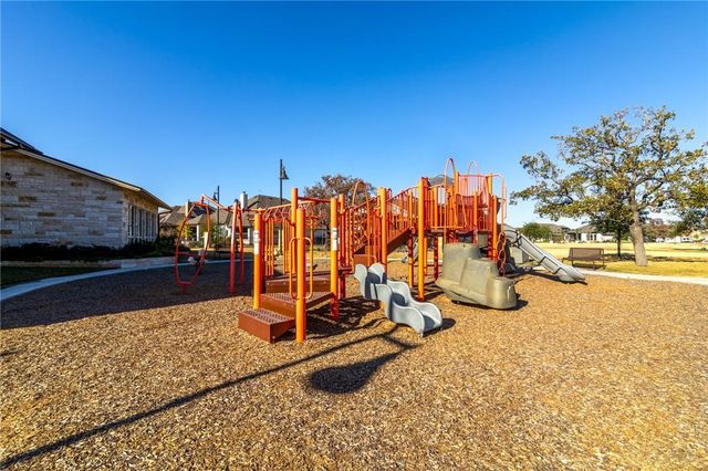 425 Miracle Rose WAY, Liberty Hill, TX 78642