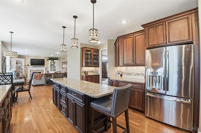 1324 Wexford Lane, Green Twp, OH 45233