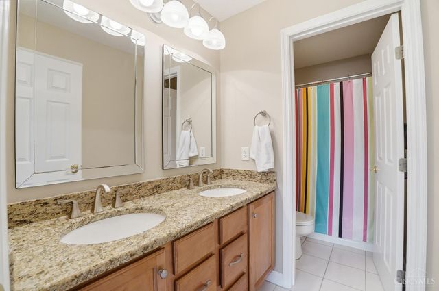 1324 Wexford Lane, Green Twp, OH 45233