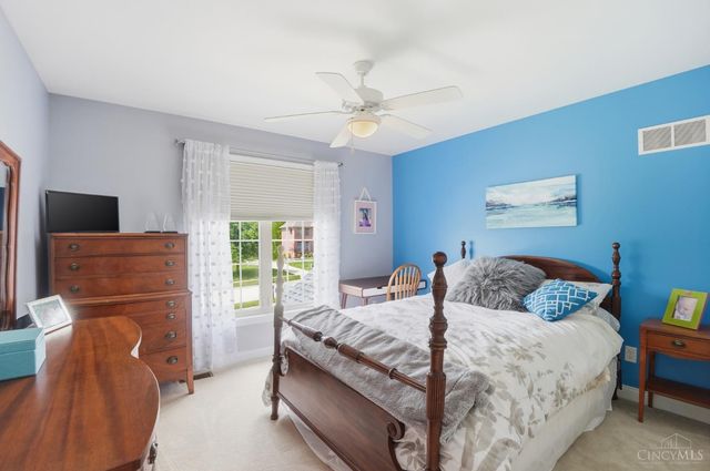 1324 Wexford Lane, Green Twp, OH 45233