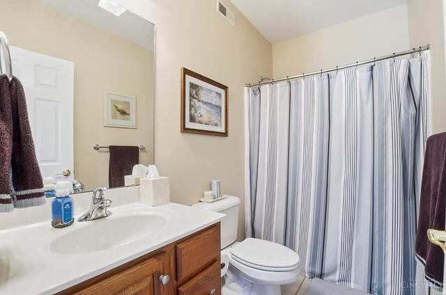 1324 Wexford Lane, Green Twp, OH 45233
