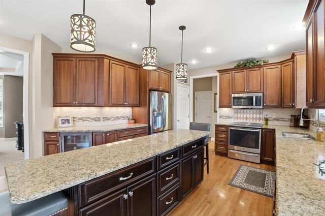 1324 Wexford Lane, Green Twp, OH 45233