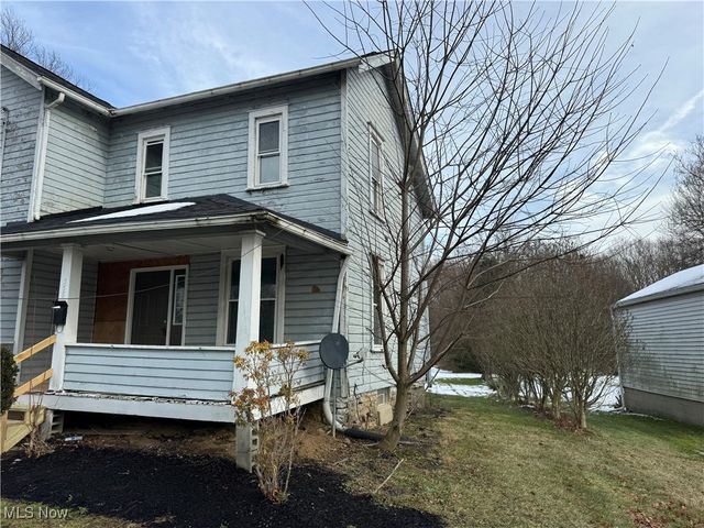 358 N High, Cortland, OH 44410