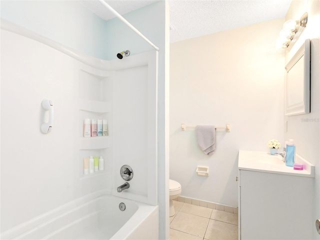 955 6TH STREET SE 11, Winter Haven, FL 33880