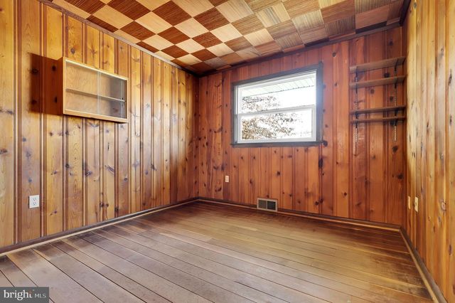 12829 BRADBURY AVE, Smithsburg, MD 21783