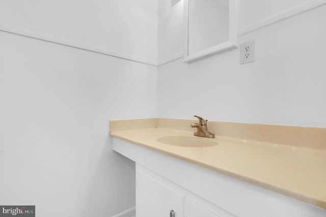 12829 BRADBURY AVE, Smithsburg, MD 21783