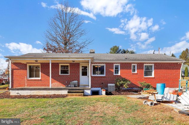 12829 BRADBURY AVE, Smithsburg, MD 21783