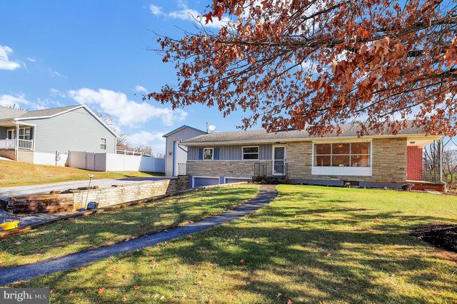 12829 BRADBURY AVE, Smithsburg, MD 21783