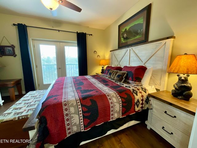 124 Plaza Drive 5402, Pigeon Forge, TN 37863