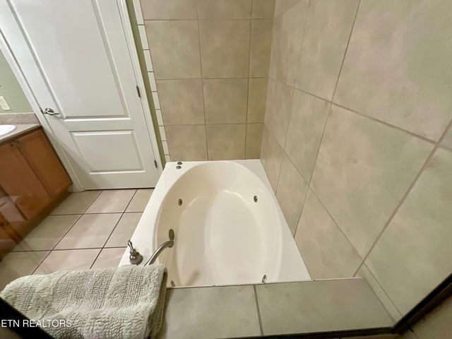 124 Plaza Drive 5402, Pigeon Forge, TN 37863