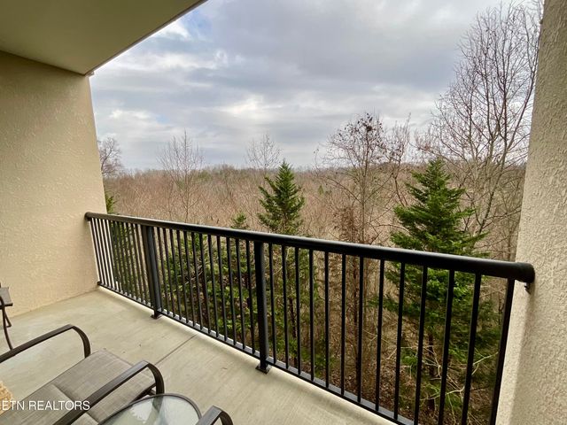 124 Plaza Drive 5402, Pigeon Forge, TN 37863