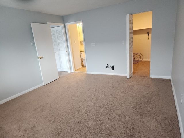 135 East Main St F-8, Westborough, MA 01581