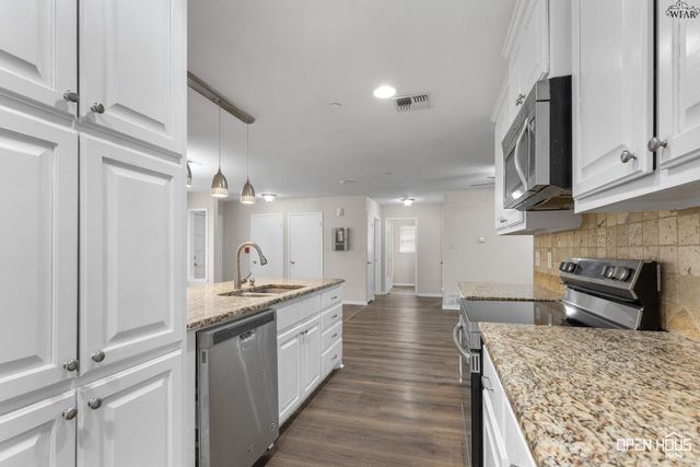 4608 HOLLANDALE AVENUE, Wichita Falls, TX 76302