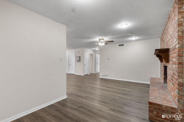 4608 HOLLANDALE AVENUE, Wichita Falls, TX 76302