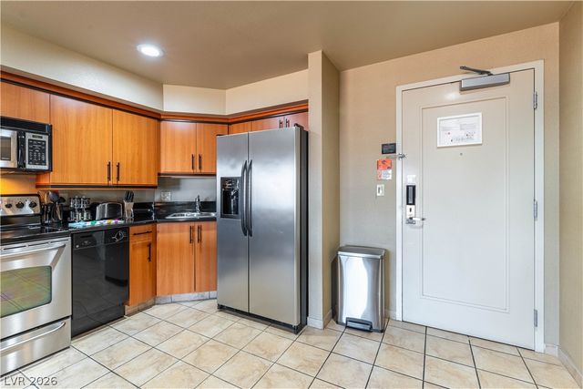 211 East Flamingo Road 905, Las Vegas, NV 89169