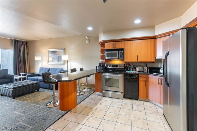 211 East Flamingo Road 905, Las Vegas, NV 89169