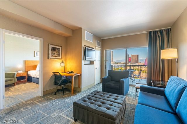 211 East Flamingo Road 905, Las Vegas, NV 89169
