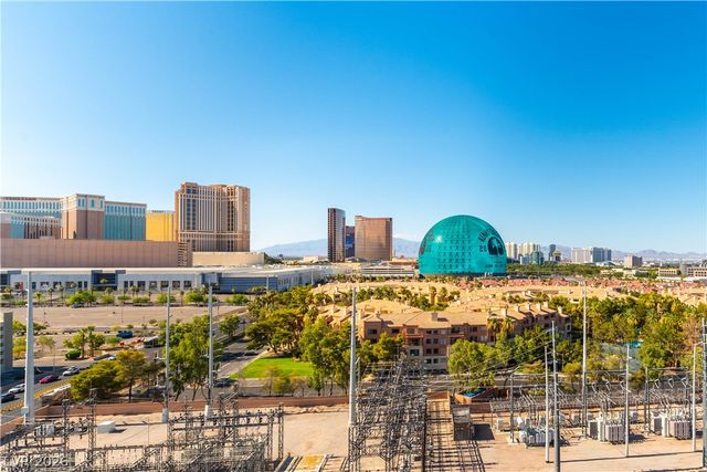 211 East Flamingo Road 905, Las Vegas, NV 89169