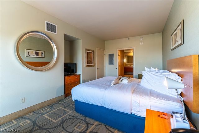 211 East Flamingo Road 905, Las Vegas, NV 89169