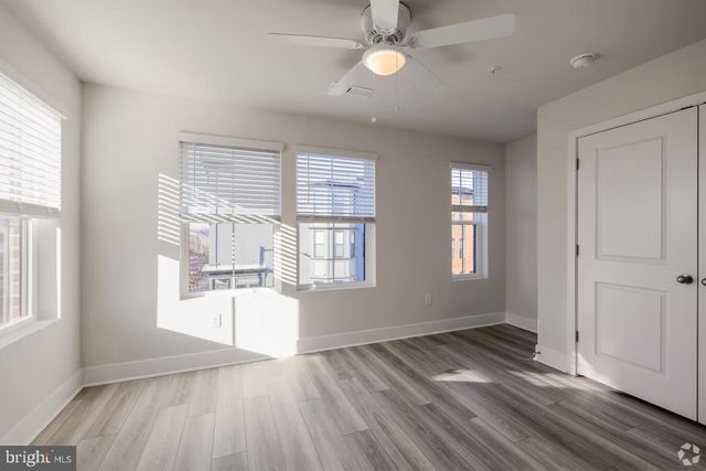 1821 GUILFORD AVE, Baltimore, MD 21202