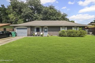 5707 Eastwood Drive, Moss Point, MS 39563