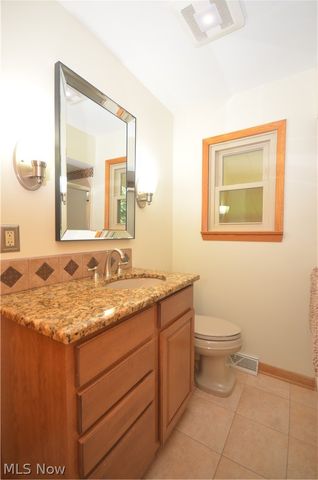 614 Fairwood Drive, Tallmadge, OH 44278