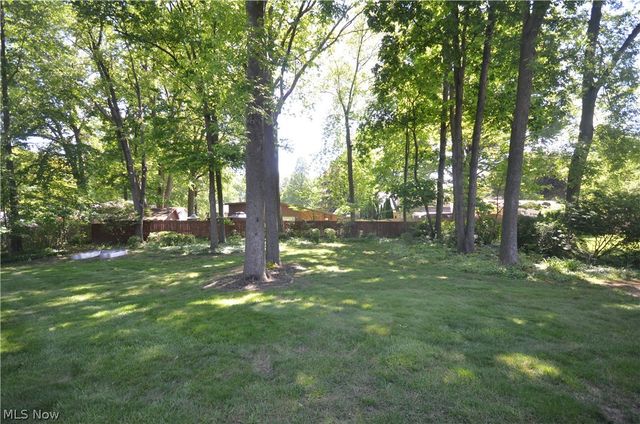 614 Fairwood Drive, Tallmadge, OH 44278