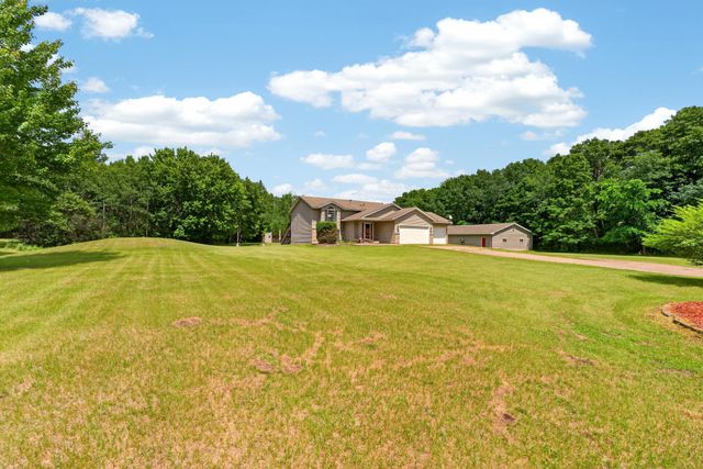 8688 380th Street, North Branch, MN 55056