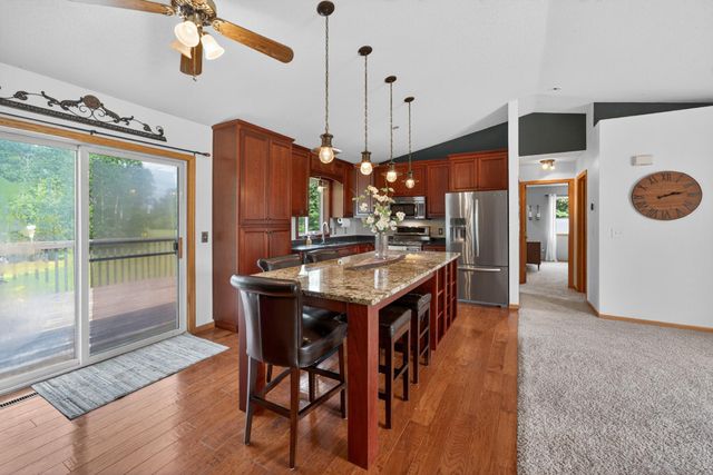 8688 380th Street, North Branch, MN 55056