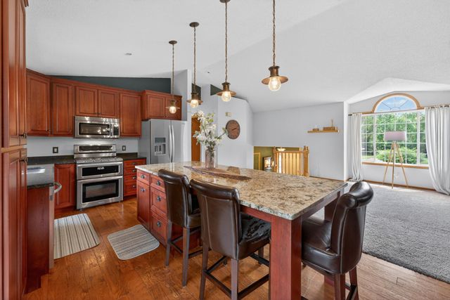 8688 380th Street, North Branch, MN 55056