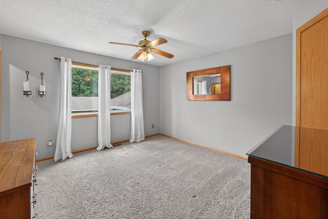 8688 380th Street, North Branch, MN 55056