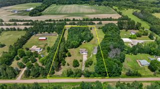 8688 380th Street, North Branch, MN 55056