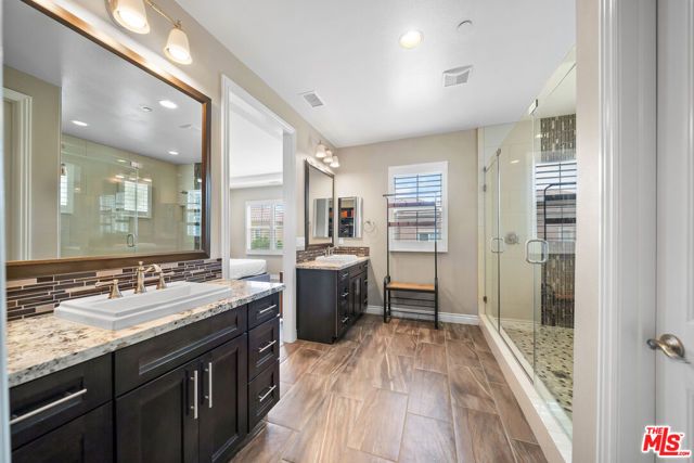 76 Haviland, Irvine, CA 92620