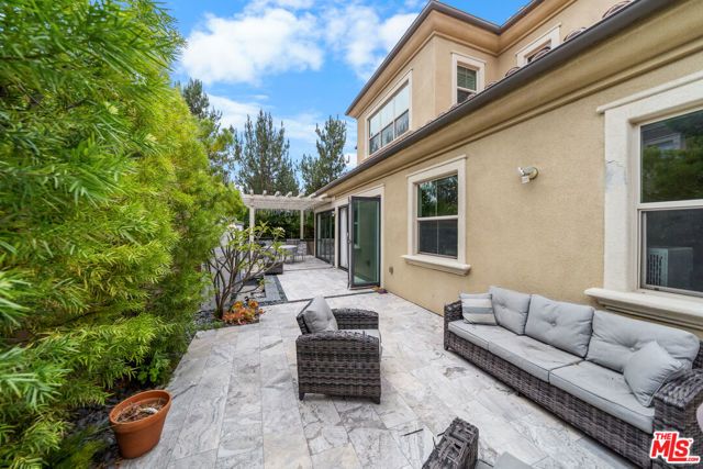 76 Haviland, Irvine, CA 92620