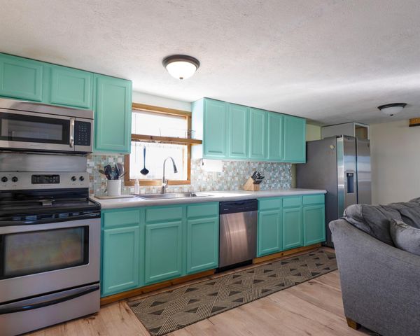 1821 County Road 201, Sargent, TX 77414