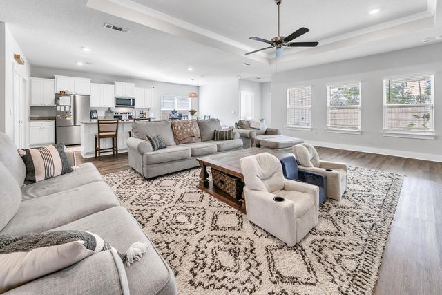 720 Quintana Street, Crestview, FL 32539