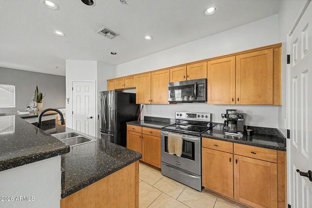 1250 S RIALTO -- 44, Mesa, AZ 85209