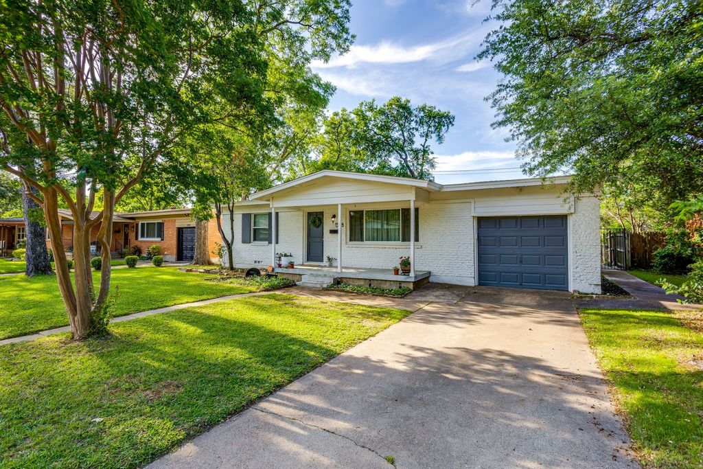 1508 Juanita Drive, Arlington, TX 76013